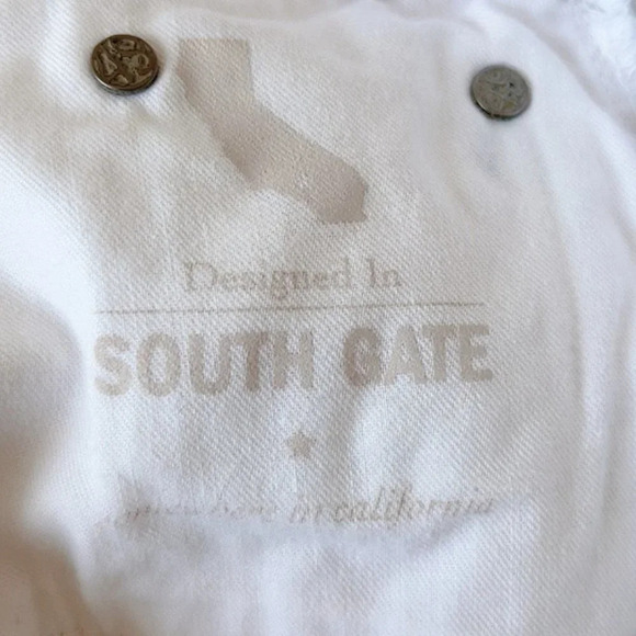 Ag Adriano Goldschmied The White Distressed Sadie Short - Picture 13 of 16